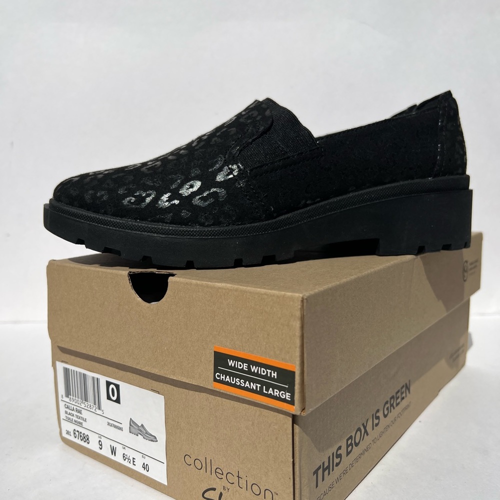 Clarks Women's Black Textured Loafers